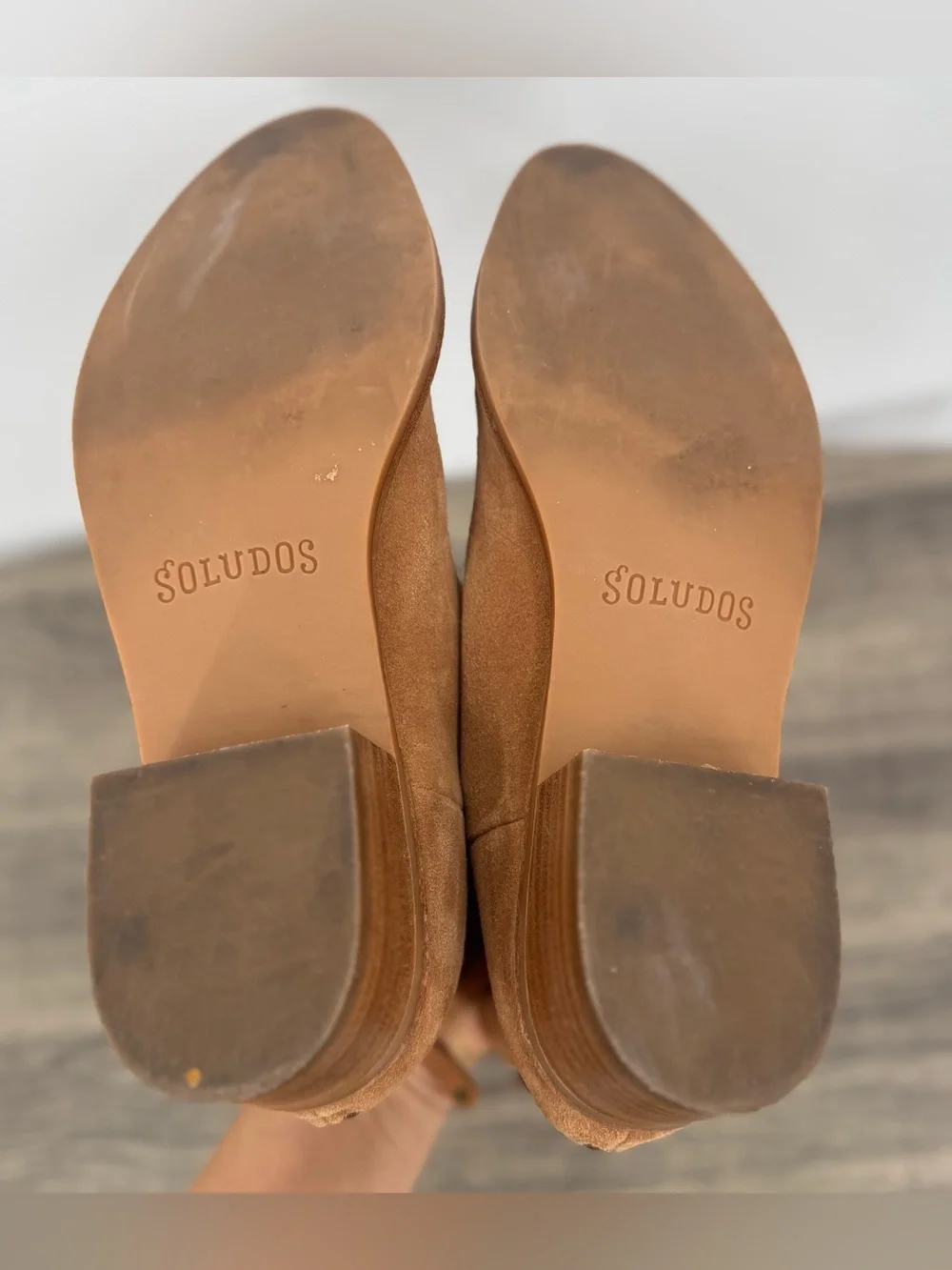 Soludos venetian suede